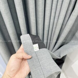 Cận cảnh chất liệu và đường may rèm vải chống nắng Barcelos